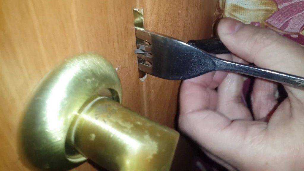 Как открыть дверь: срочное вскрытие без повреждений