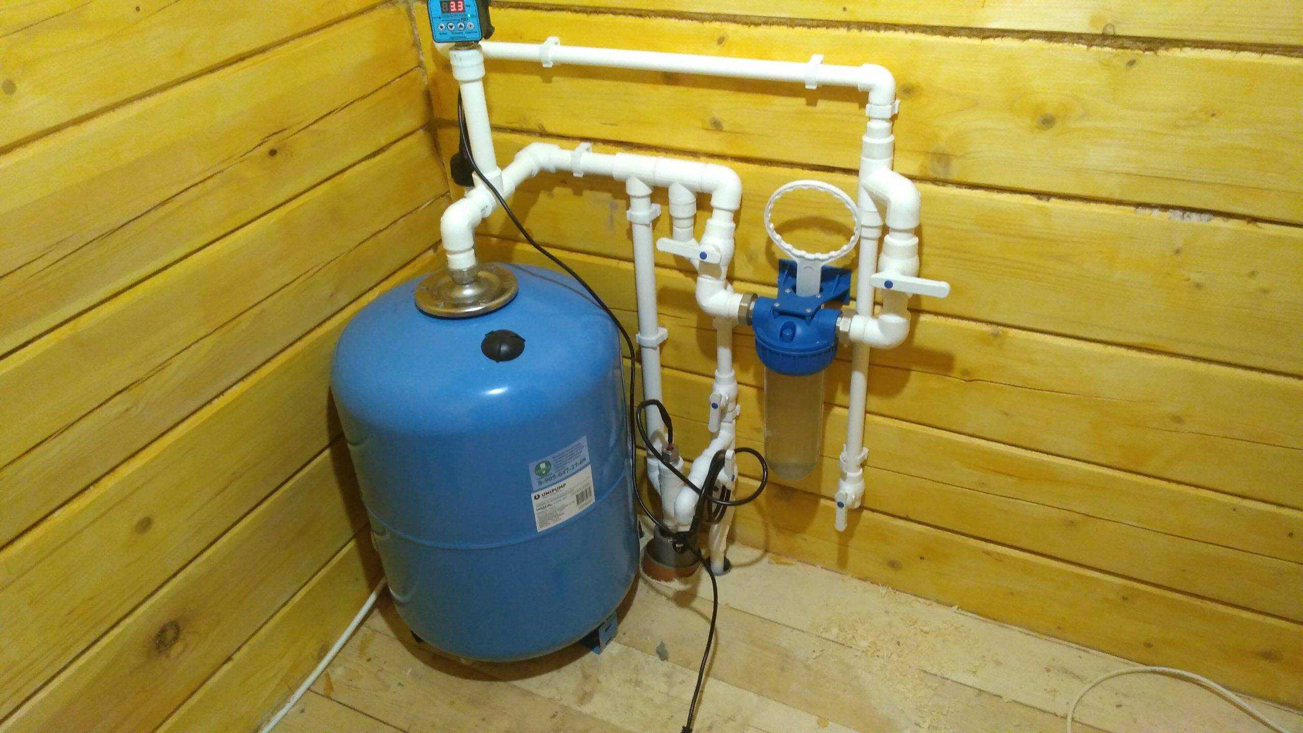 Как самостоятельно организовать водоснабжение частного дома из колодца: подробная инструкция и полезные советы